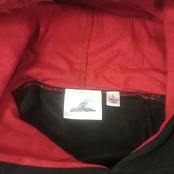 BOY'S BLACK & RED HOODIE WITH "STRIKER" LOGO. - Picture 5 of 6